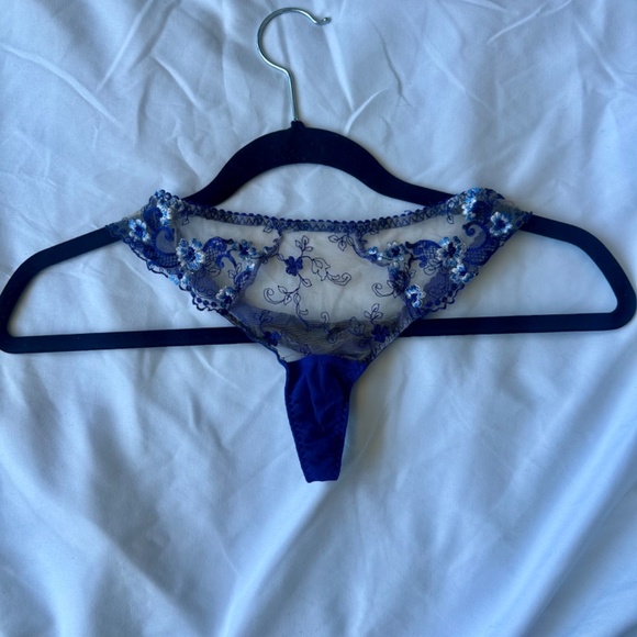 Atelier Amour Blue Lingerie Set - Picture 4 of 4